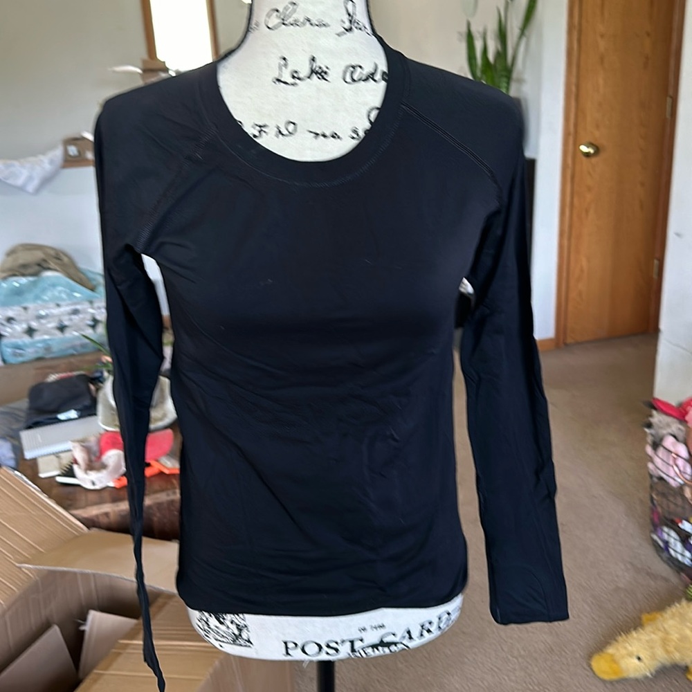 Athleta long sleeve